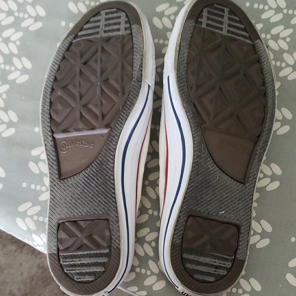 Converse White Canvas Sneakers Classic Style - Picture 4 of 6